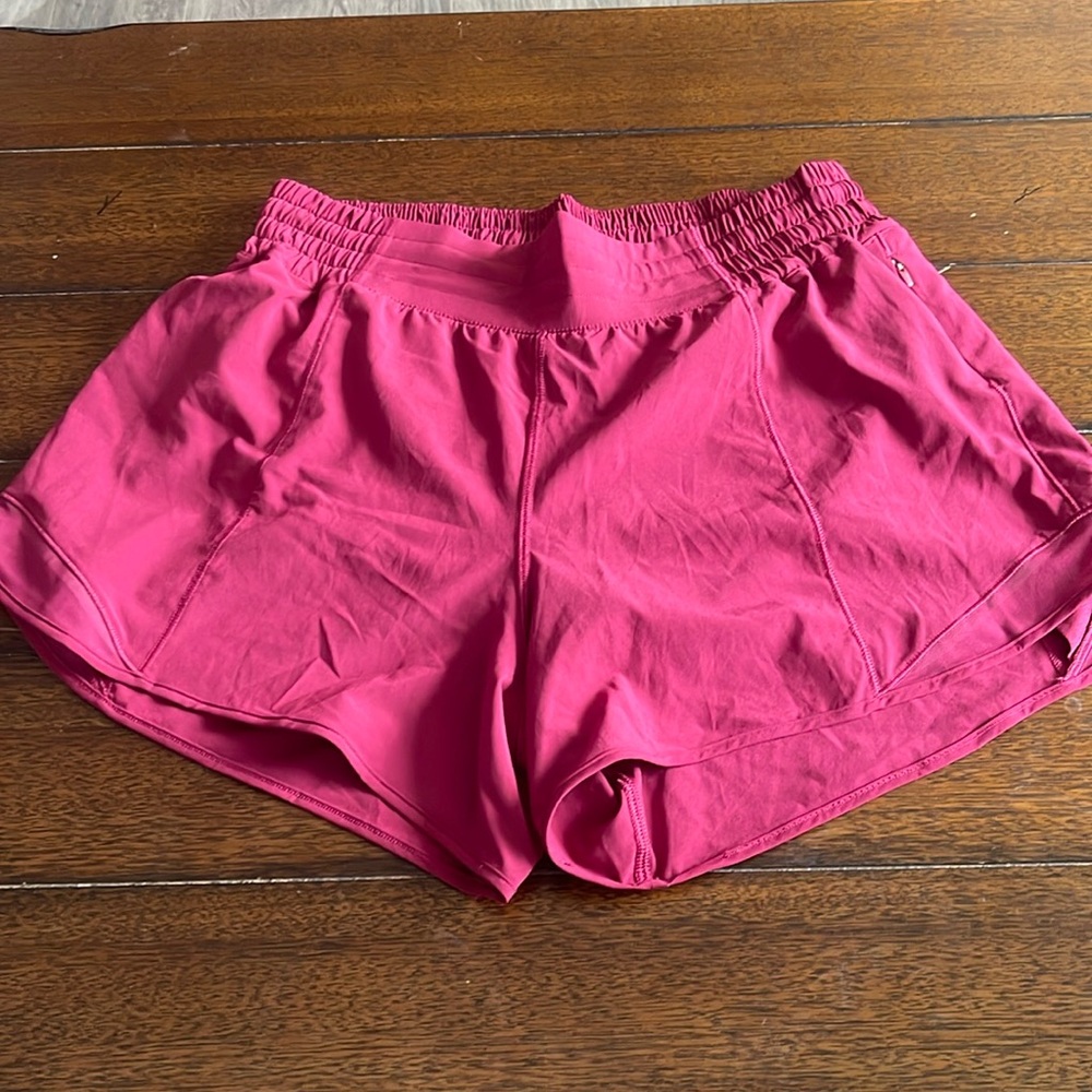 Womens Hotty Hot 4’ Shorts Lululemon
